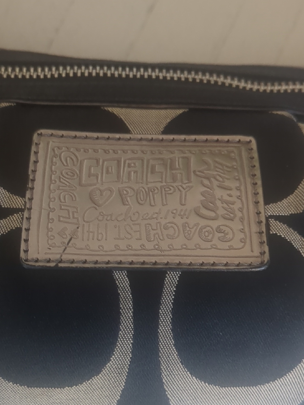 Coach Poppy Signature Shoulder bag - Picture 3 of 15